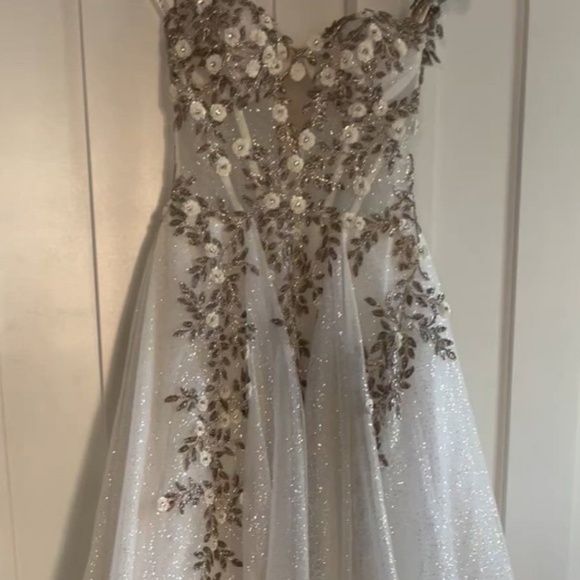 Galia Lahav Aelin Wedding Dress - Picture 10 of 10